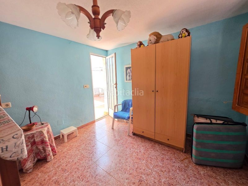 Foto 58bc3502-886f-4272-97e6-a4878d1f7e57. Casa pareada dúplex en calas blancas, , a 750 metros del mar en Torrevieja