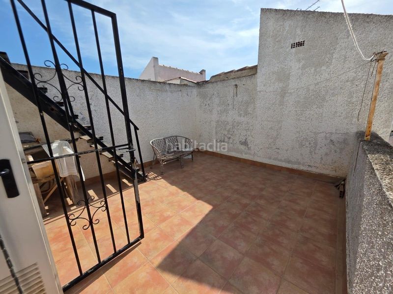 Foto 622e1093-4f23-4d6b-b19b-4e0eb290ebc6. Casa pareada dúplex en calas blancas, , a 750 metros del mar en Torrevieja