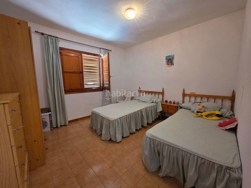 Foto 701293c8-f663-4e3c-b5e9-a008a5d0d3e4. Casa pareada dúplex en calas blancas, , a 750 metros del mar en Torrevieja