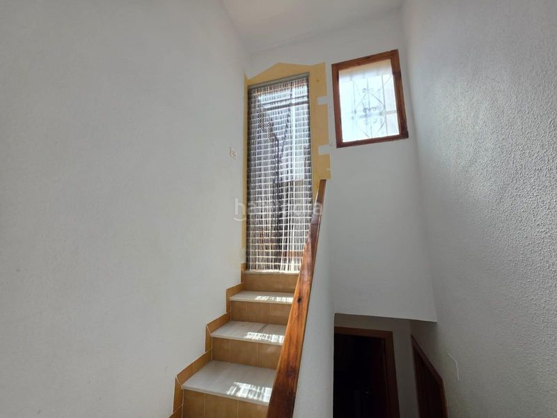 Foto 90f2d17e-8637-4477-a9ea-ff429d46d217. Casa pareada dúplex en calas blancas, , a 750 metros del mar en Torrevieja