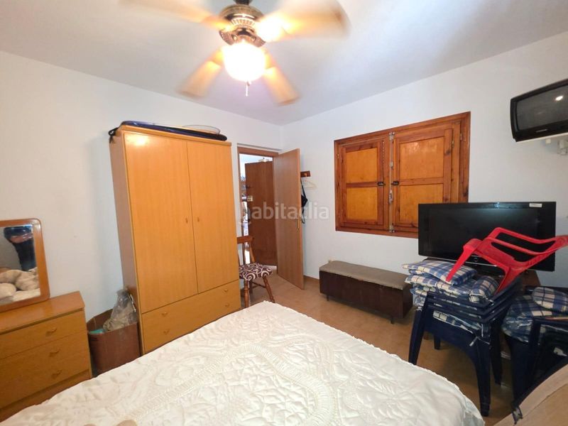 Foto e9bb585d-b782-4580-af1e-f3e8167f2d83. Casa pareada dúplex en calas blancas, , a 750 metros del mar en Torrevieja