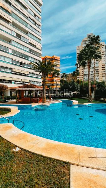 Foto 55d2c7ec-5b31-4d62-8ab3-6e55f2b3bffc. Apartament amb aparcament piscina a Rincón Alto Benidorm