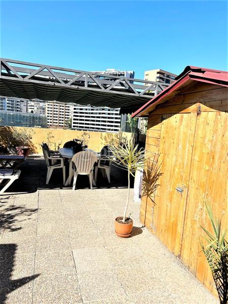 Foto 3837f3b1-0e29-4e5e-aa01-75d2a507fee1. A tre livelli in Centro Urbano Benidorm