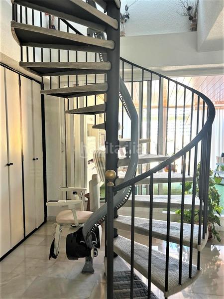 Foto 393603db-35dd-4bfb-9e15-d954d262cc13. A tre livelli in Centro Urbano Benidorm