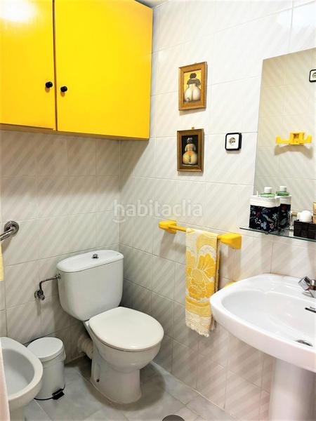 Foto 4b98b7fb-9100-4fd8-baf5-8a36a9069967. A tre livelli in Centro Urbano Benidorm