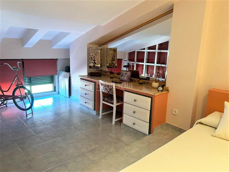 Foto 60c15df5-75f9-4237-84ae-008ff76df2c9. A tre livelli in Centro Urbano Benidorm