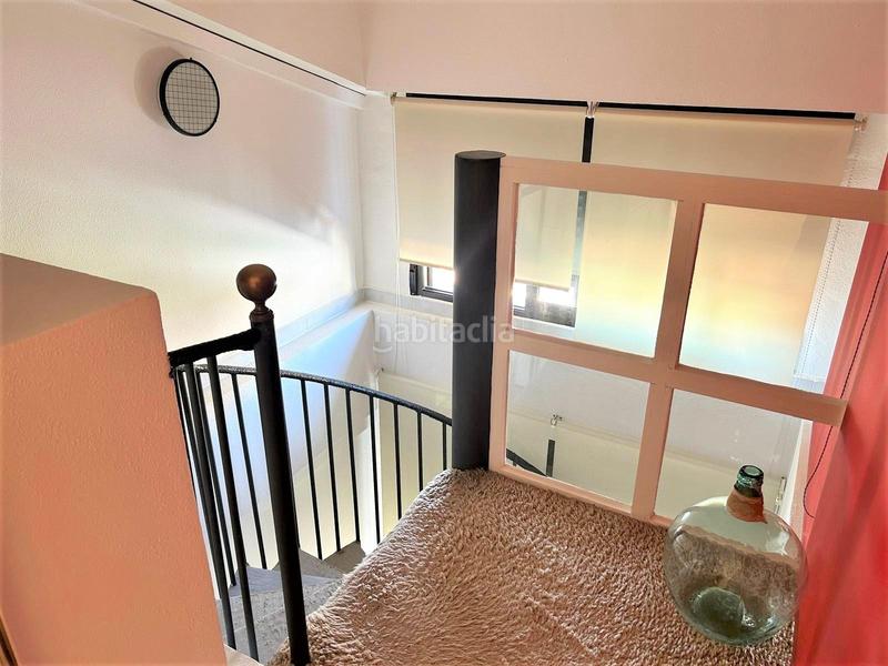 Foto d9cd6d05-c69b-4e04-842c-ba74c428a63d. A tre livelli in Centro Urbano Benidorm