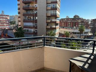 Pis a Colonia Madrid. Piso en venta de 3 dormitorios en benidorm