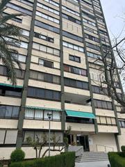 Pis a Levante Alto. Apartamento en venta de 2 dormitorios en benidorm