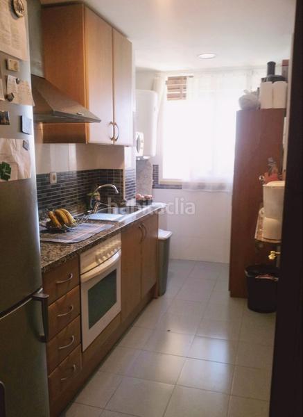 Foto 307865ee-2612-4479-901f-2c4c4e22d71c. Apartament amb aparcament piscina a Via Parque Benidorm
