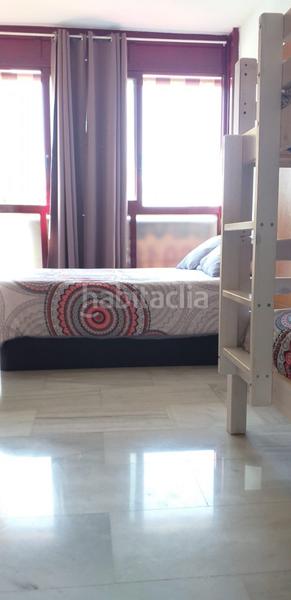 Foto 3ea781c9-3994-46c2-84b1-27d127586fe8. Apartament amb aparcament piscina a Via Parque Benidorm