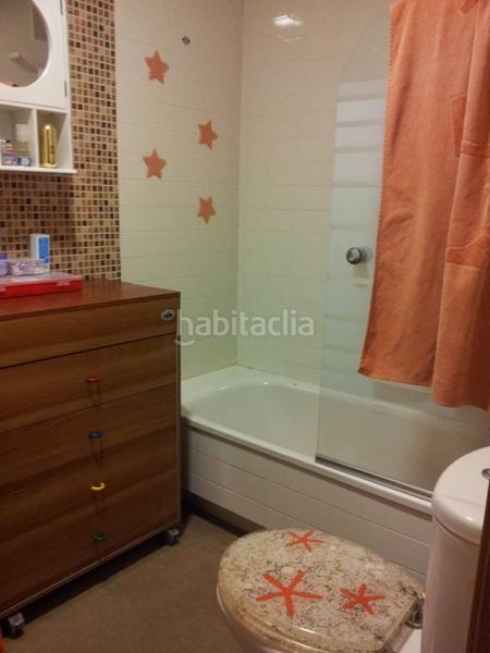 Foto 492d68c9-3b72-49e0-ad45-968d3f2df100. Apartament amb aparcament piscina a Via Parque Benidorm