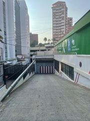 Location Parking voiture à Foietes. Garaje cabinado en alquiler para todo el año con altillo traster