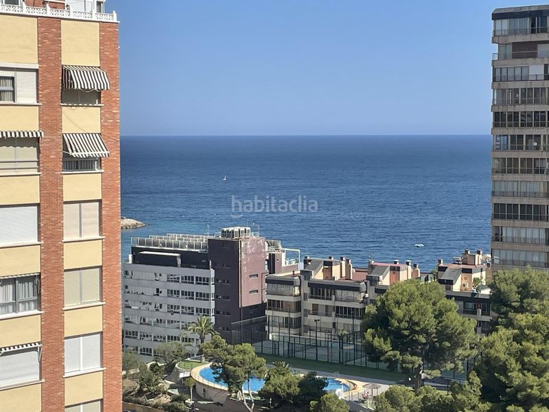 Foto ba36dc96-2073-44a0-a7bd-0f4e1a709d7c. Lloguer apartament amb aparcament piscina a Playa Poniente Benidorm