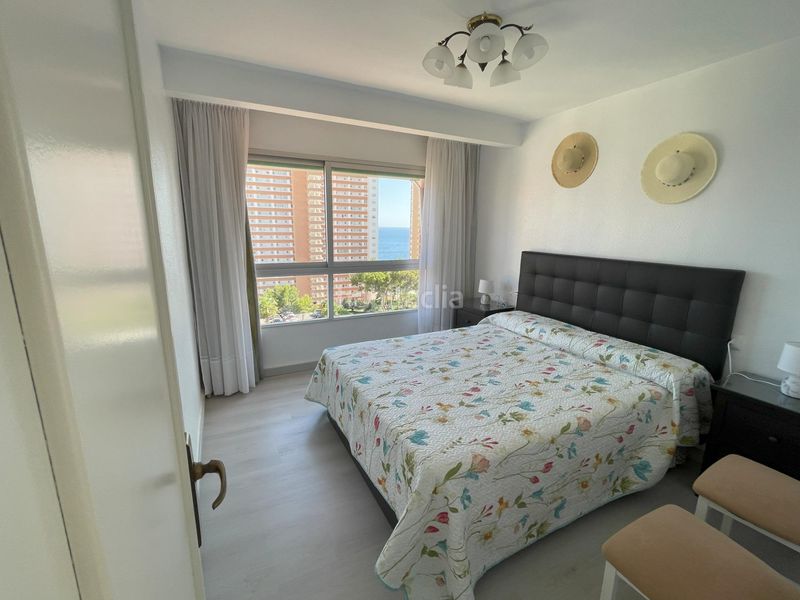 Foto c51cbdf7-817f-423e-9768-bde529372158. Lloguer apartament amb aparcament piscina a Playa Poniente Benidorm