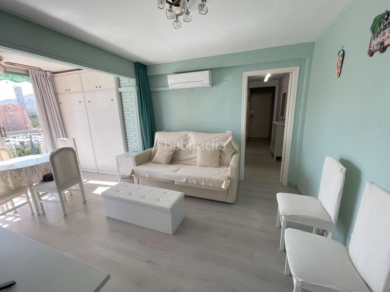 Foto dd6d6c85-582c-4c71-b6bc-df88ba2a36ce. Lloguer apartament amb aparcament piscina a Playa Poniente Benidorm