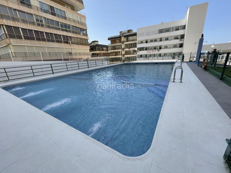 Foto 9d6a84a3-ce91-4201-988c-9115ce9247db. Affitto piccolo appartamento con parcheggio in Playa Poniente Benidorm