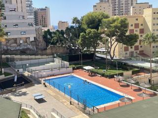 Pis a Rincón Alto. Piso en venta en benidorm de 3 dormitorios y 2 baños parking y p