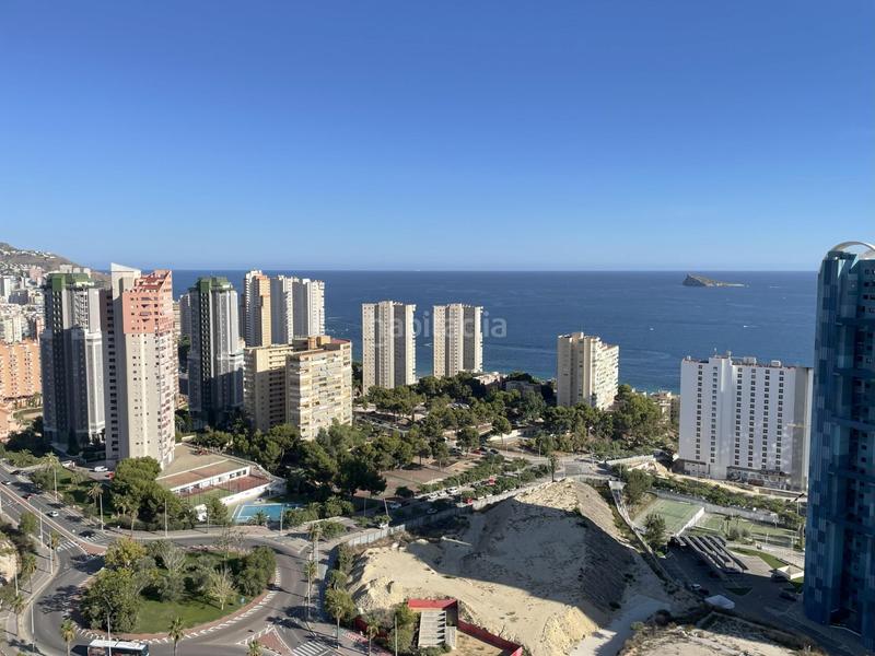 Foto 0fdcef88-15e0-4108-9601-436b96b8d247. Pis amb aparcament piscina a Via Parque Benidorm