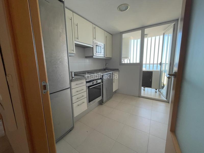 Foto 110aa2da-0f00-414f-86f6-09ba6b41e079. Pis amb aparcament piscina a Via Parque Benidorm