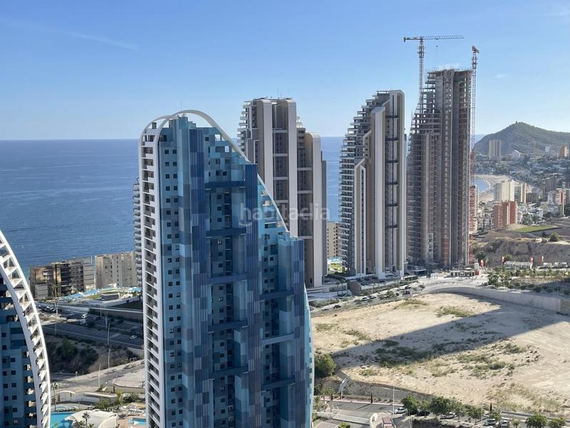 Foto 30a8ed7c-fdd6-44a9-ad46-bdcbd5615b38. Pis amb aparcament piscina a Via Parque Benidorm