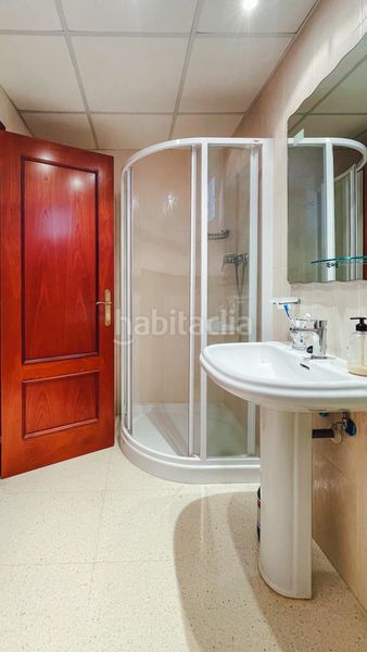 Foto 357e8c5b-3e46-4114-9c98-7363177dbbd3. Pis amb aparcament piscina a Playa Poniente Benidorm