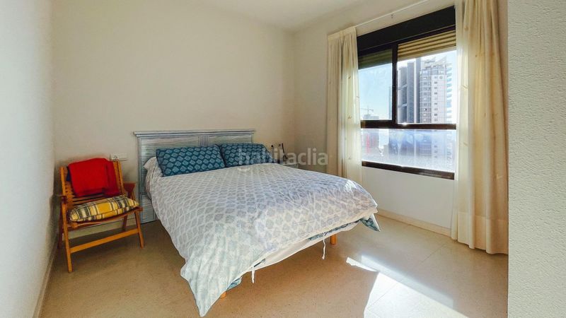 Foto 563c6513-e9fb-472d-8b86-cd992808c0f6. Pis amb aparcament piscina a Playa Poniente Benidorm