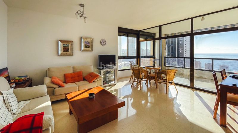 Foto 8f4fe4d7-109f-4f47-889d-a20352ab9151. Pis amb aparcament piscina a Playa Poniente Benidorm