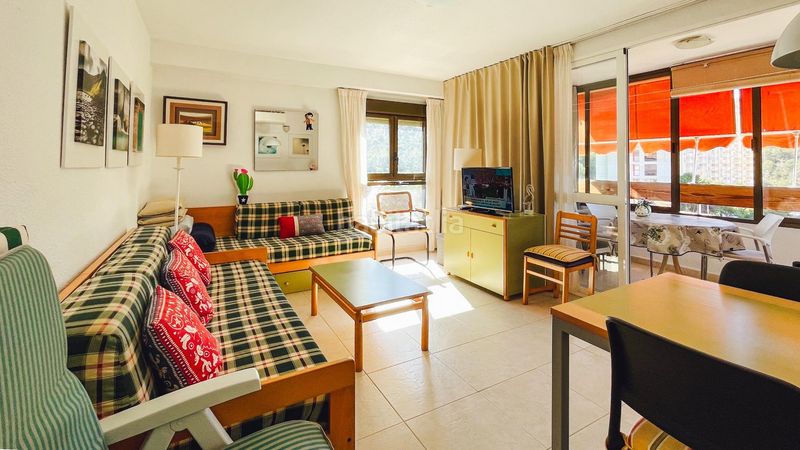 Foto 5278af94-0e73-43ac-ace4-da5ca5797f70. Apartament amb aparcament piscina a Rincón Alto Benidorm