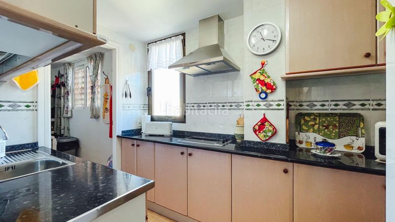 Foto 9aa0c7a6-c22d-45c6-b4de-f3f7e1d63f77. Apartament amb aparcament piscina a Rincón Alto Benidorm