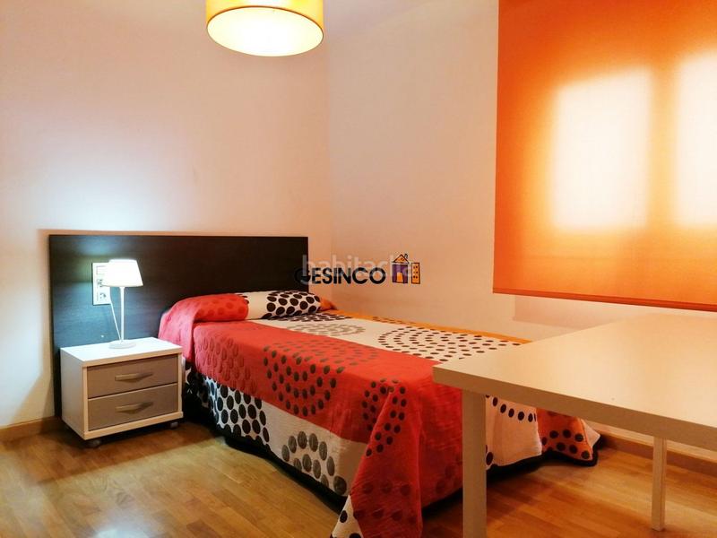 Foto c29b21e4-eae8-43b4-9f31-c02ed3f22746. Piso  en venta zona emblemática en Centro Ontinyent