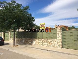 Terreny residencial a El Pilar. Parcela urbana en venta en ontinyent