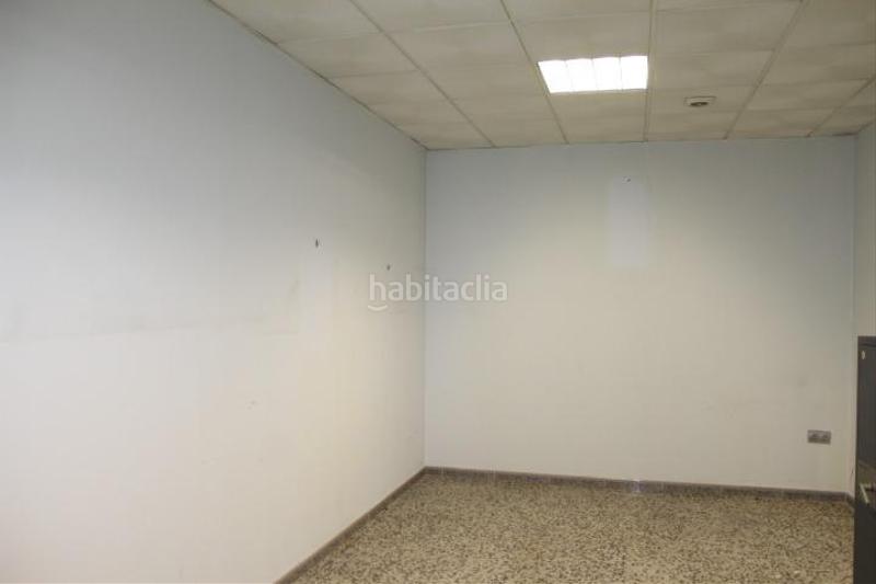 Foto b5b604f9-10fd-4dbf-a3bf-fec1d01fa2b6. Local comercial a Corea Gandia