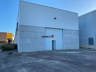 Rent Industrial building in Santa Ana. Nave industrial independiente en alquiler pol. laltet en ontinye