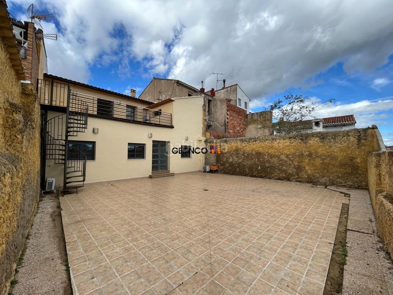 Foto 94d171b2-bc22-40b7-a984-67b8d280bbdb. Maison avec parking dans Llanera de Ranes