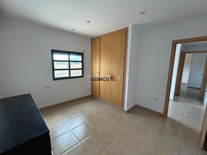 Foto c702590d-35c8-41b7-a198-a49103b856be. Maison avec parking dans Llanera de Ranes