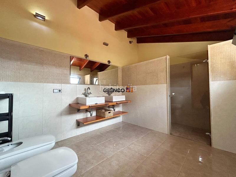 Foto fe0ece5a-380a-48ec-a7f1-3b128245af79. Maison avec parking dans Llanera de Ranes