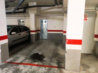 Parking coche  Guitarrista svdor garcia. Garaje y trastero en gandia