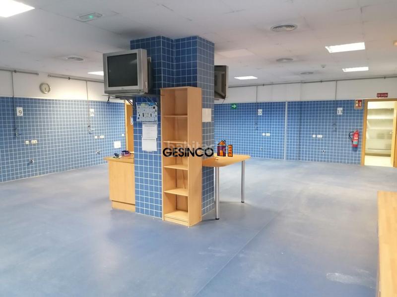 Foto 23cdfbdc-b18c-42f6-a8cb-4865bb32d481. Lloguer local comercial a Sant Josep-Zona Hospital Ontinyent