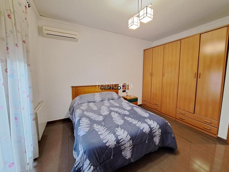 Foto d4a80257-9f59-4263-b056-4bb0af7f401e. Haus mit heizung parking in Manuel