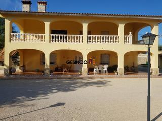 Xalet a Agullent. Precioso chalet en venta en agullent