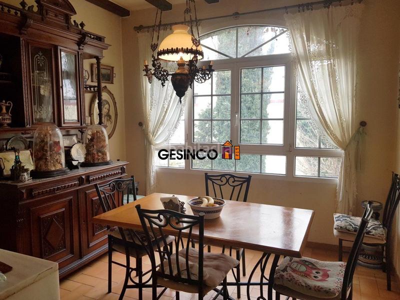 Foto 5d213064-149c-4e60-b2ae-587376bbc832. Semi detached house with pool in Centro Ontinyent