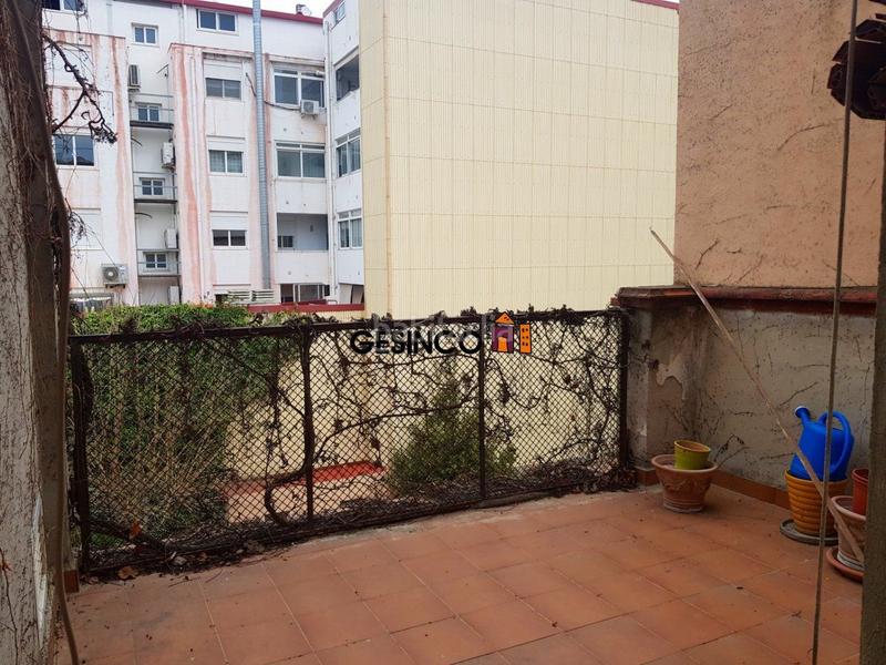 Foto 7d30c12c-a916-43c1-b37e-2a1e2ff87cef. Semi detached house with pool in Centro Ontinyent