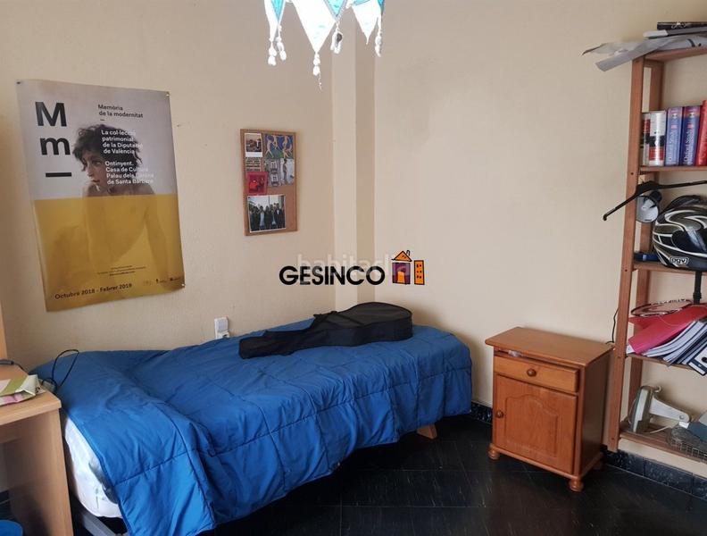 Foto 8e03352e-7760-4d1a-b123-5e6e35224bec. Semi detached house with pool in Centro Ontinyent