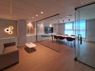Lloguer Oficina a Sant Josep-Zona Hospital. Oficinas en alquiler en la principal arteria empresarial de onti