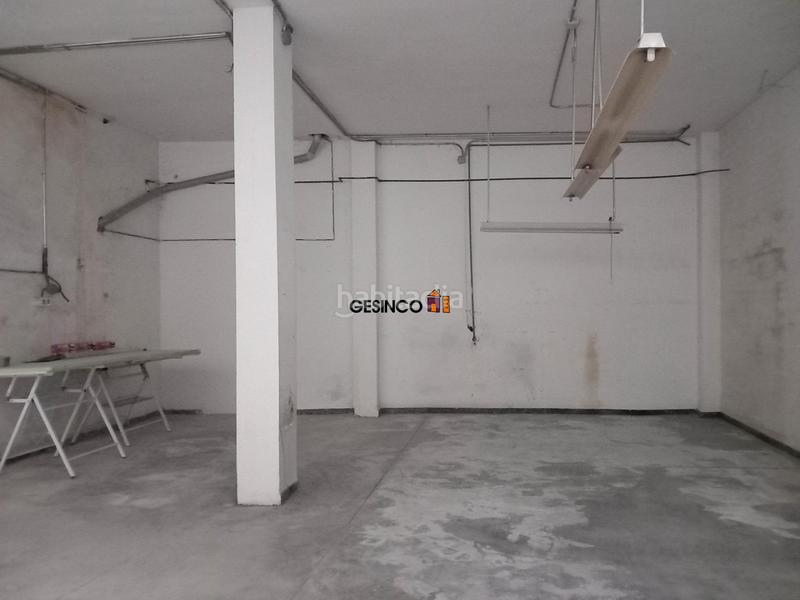 Foto d2ad1e77-b617-4572-b2d6-cecd73441c87. Alquiler local comercial  en venta o alquiler en la arteria comercial en Ontinyent