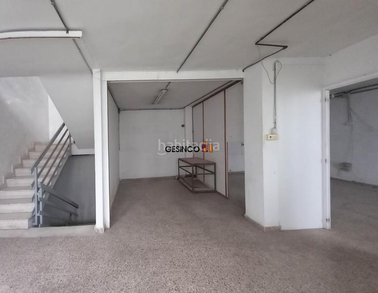 Foto f1cfd04c-a0c4-48fc-b7d7-b2e52b4f25ac. Alquiler local comercial  en venta o alquiler en la arteria comercial en Ontinyent