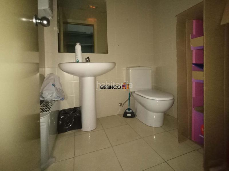 Foto 55bf5146-bc09-4802-b4d8-c396ccf94011. Alquiler local comercial  en venta o alquiler en amplia avenida en Ontinyent