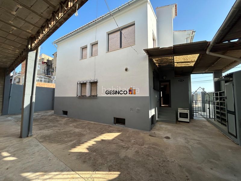 Foto 638e729a-9554-4047-8aae-147d28c97ea1. Casa amb aparcament a Rotglá y Corberá
