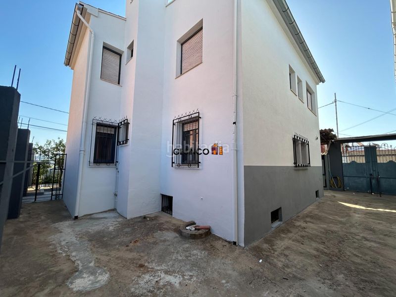 Foto 7c857c5c-6d08-4e29-9f43-2e0ec1ded022. Casa amb aparcament a Rotglá y Corberá